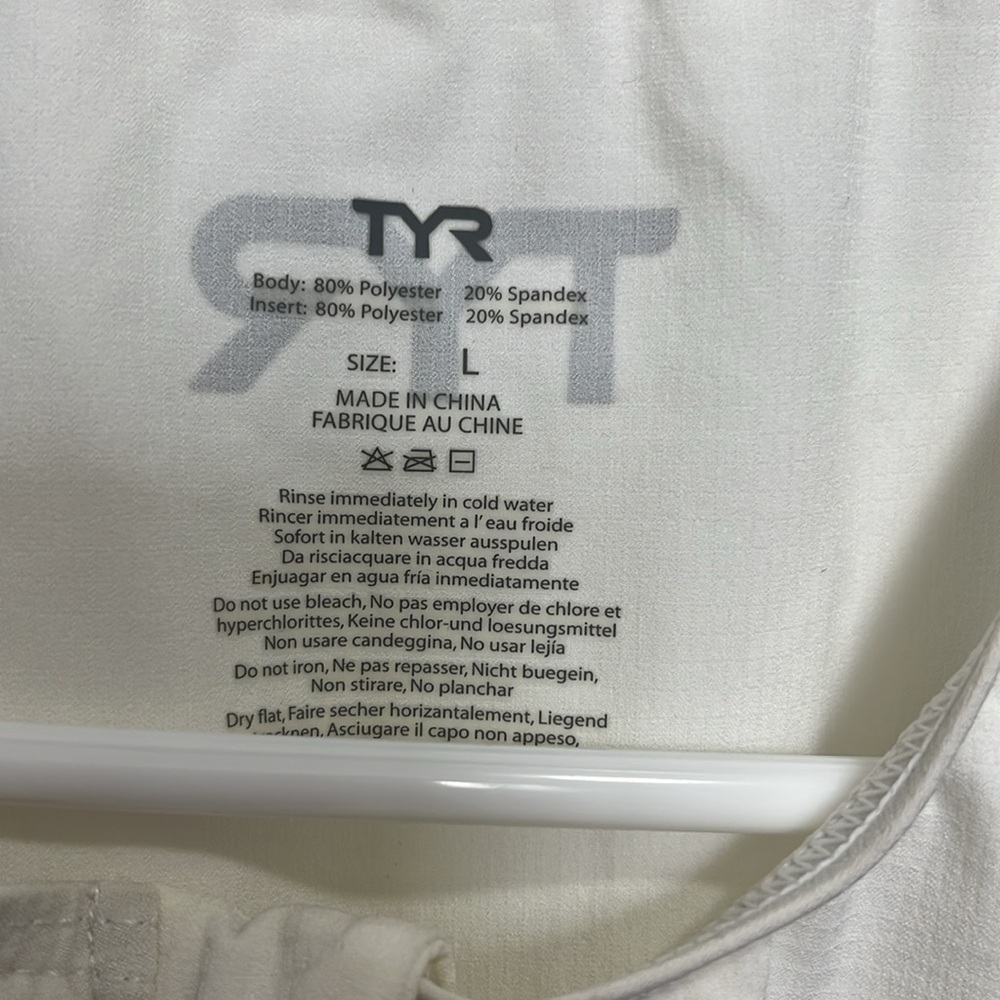 NWT TYR Tank Top - Picture 5 of 7